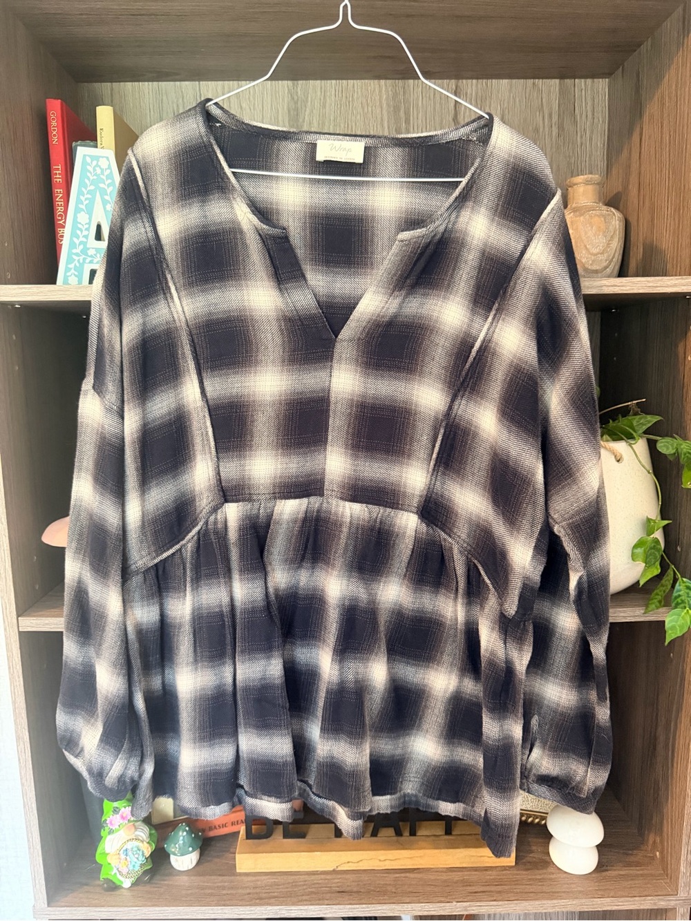 Relaxed Plaid Peasant Tunic - Black & White